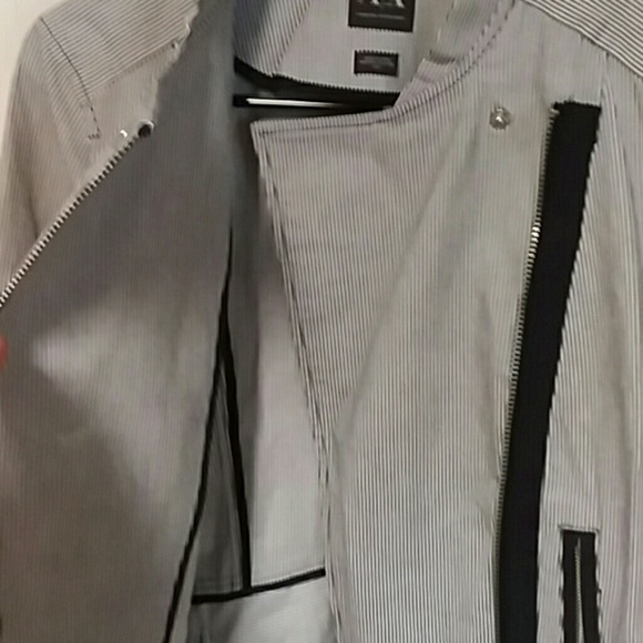NW ⭐ARMANI EXCHANGE stripped jacket ⭐⭐ - Picture 3 of 5
